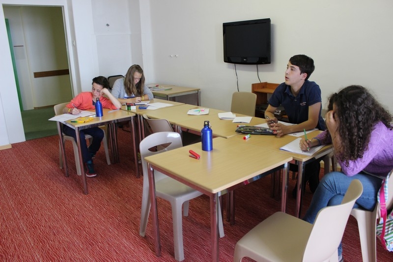 Village Camps International Summer Camp Leysin, Switzerland 2025-08-09 https://www.villagecamps.com/journals_admin/images/1001-28-fre (23).jpg